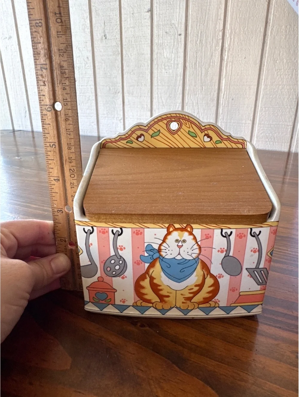 Vintage Lisa Berrett Cat Recipe Box with Wooden Lid